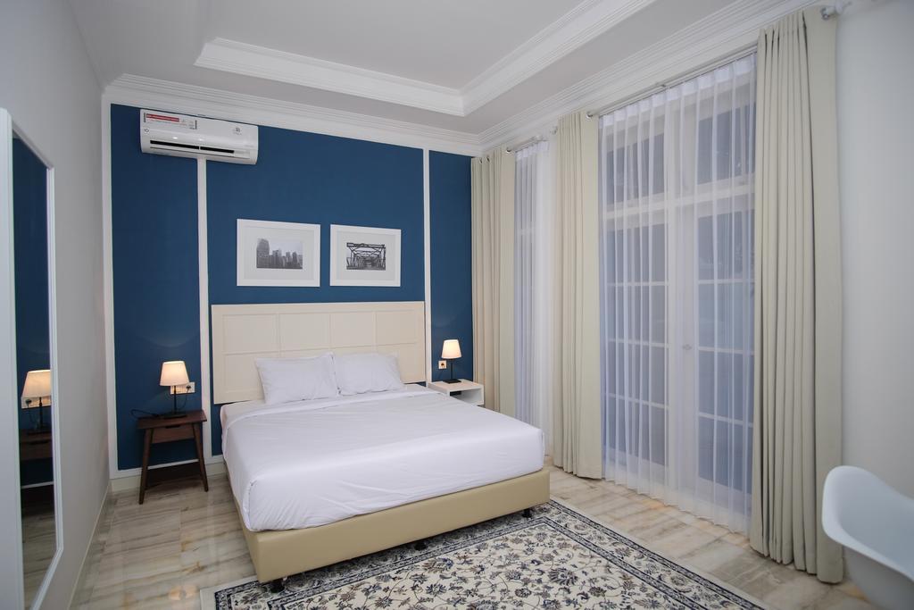 Rumah Kertajaya Surabaya Esterno foto