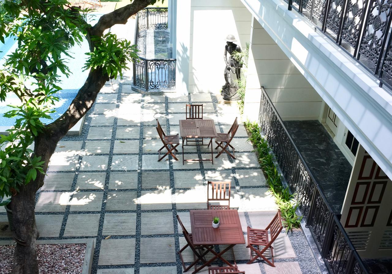 Rumah Kertajaya Surabaya Esterno foto